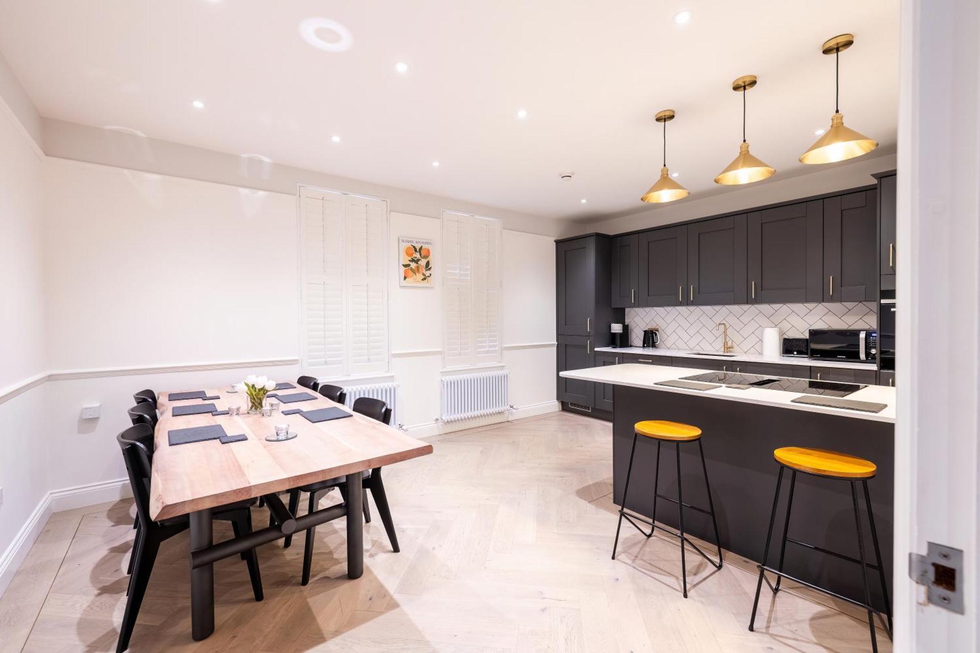 The Stanley Daire Teddington Dış mekan fotoğraf